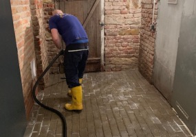 odsátí kanalizace 4